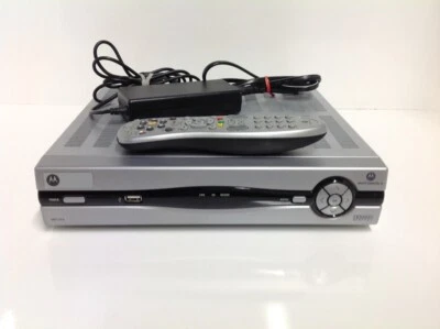 Motorola U-Verse VIP1216 con HD con adaptador de corriente y control remoto Foto 1 de 4