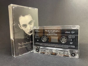 The Smashing Pumpkins AVA ADORE Cassette HUTC101 **UK 1ST ISSUE 1998** SCARCE - Picture 1 of 10
