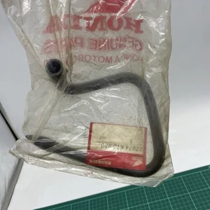 17374-KT0-830 Genuine Honda Air Tube B Cleaner Breather Box XR 200 NOS - Picture 1 of 6