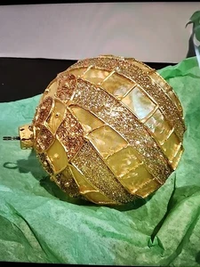 Glass Christmas Ornament Vtg - Picture 1 of 3