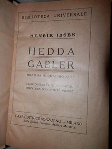 HEDDA GABLER LA CASSARIA IL NEROMANTE DAS ENDE EINES IDEALEN DIE GESPENSTER Theater - Bild 1 von 1