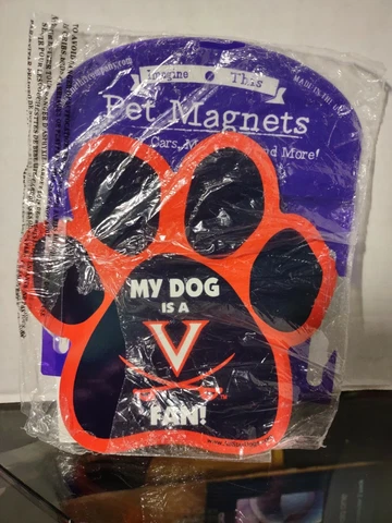 Pet Magnets Virginia Tech Hokies NCAA Licensed Paw Cover