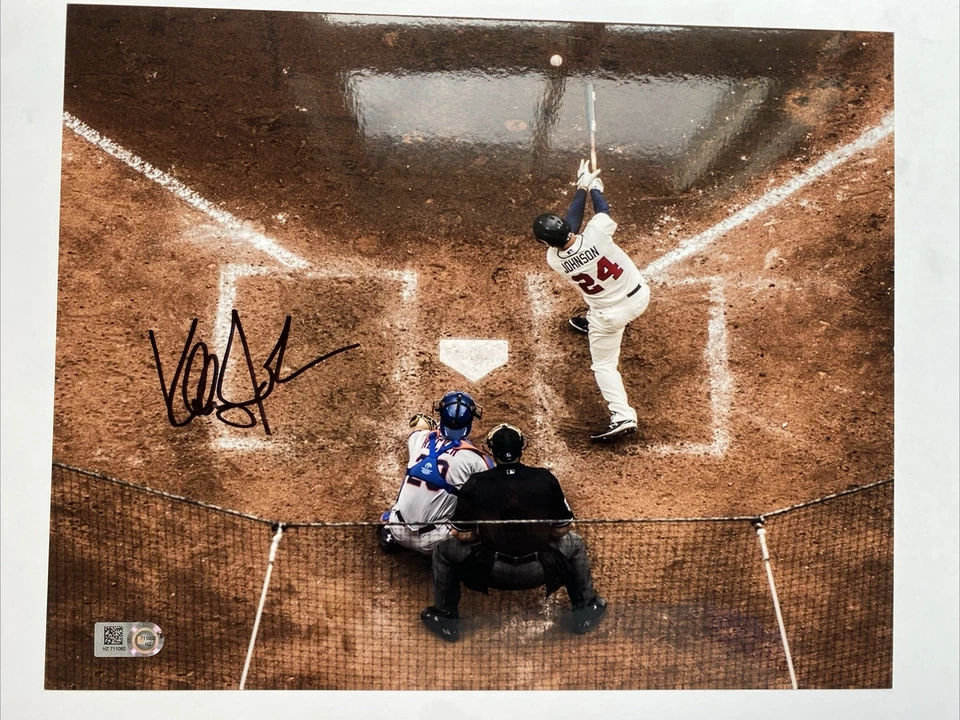 Foto firmada autografiada de béisbol de los Bravos de Atlanta de Kelly Johnson certificado de autenticidad MLB Foto 1 de 2