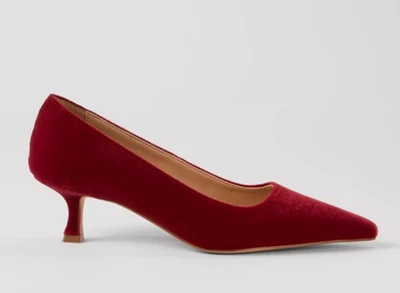 НОВЫЙ ANN TAYLOR КРАСНЫЙ БАРХАТ КОТЕНОК КАБЛУК НАСОСЫ КАБЛУКИ ТУФЛИ РАЗМЕР 6,5 - Изображение 1 из 3