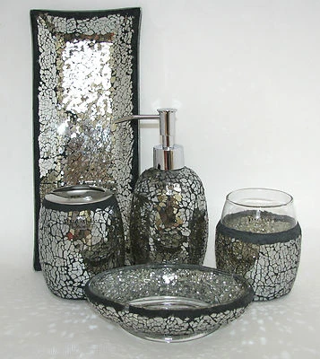 5 PC Ovest Lago Vetro Mosaico Set Argento Vanità Vassoio+Tumbler+Dispenser+ - Immagine 1 di 4