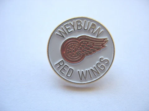 WEYBURN RED WINGS LAPEL PIN - SASKATCHEWAN JUNIOR HOCKEY LEAGUE Cover