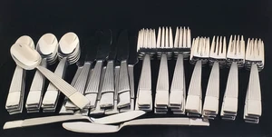 (52 PCS) ONEIDA TELLULIDE OVATIONS 18/10 STAINLESS FROSTED HANDLE FLATWARE  - Picture 1 of 9