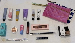 Cosmetici trucco Ipsy, pennelli, cura della pelle e borsa lotto 15 pezzi più 2 sacchetti nuovi - Foto 1 di 8