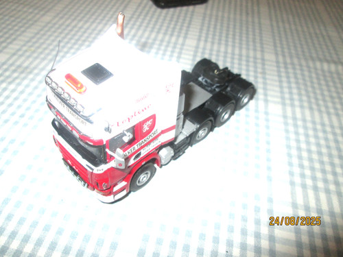 Bild 1 von 6