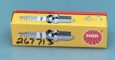 NUEVO NGK 7823 REEMPLAZA BUJÍA KOHLER 267713 Foto 1 de 2