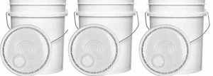 Paquete combinado - 3 cubos blancos de grado alimenticio de 5 galones y 3 tapas de caño fáciles de verter - Imagen 1 de 4