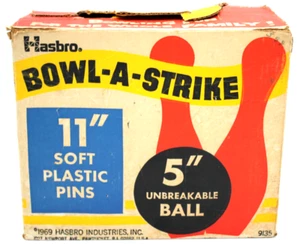 Juego de bolos raro Hasbro Toys R.I. EE. UU. 11" BOWL-A-STRIKE caja original 9135 - Imagen 1 de 8