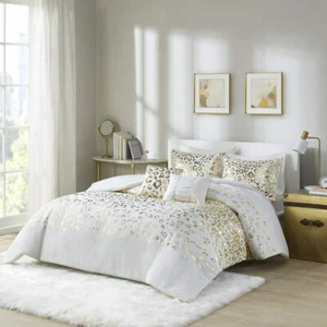 INTELLIGENT DESIGN FIVE PIECE DUVET COVER SET COLOR IVORY/GOLD NIP - Picture 1 of 2