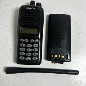 Kenwood TK-2180 Wide Band Operation VHF/UHF FM Digital Portable Radio - Untested - Zdjęcie 1 z 16