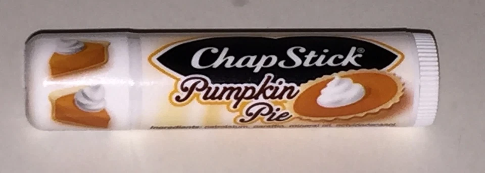 CHAPSTICK "Pumpkin Pie" Edición Limitada Bálsamo Labial NUEVO Fresco Sellado Cuidado Labial Brillo Foto 1 de 4