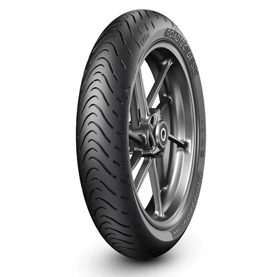 Metzeler Roadtec 01 SE Motorcycle Sports Touring Front Tyre 120/70ZR17 (73W) - Image 1 of 2