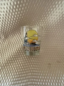 Florida Shot Glass - Wind Surfing with Island Scene at Sunset. 5044A - Picture 1 of 3