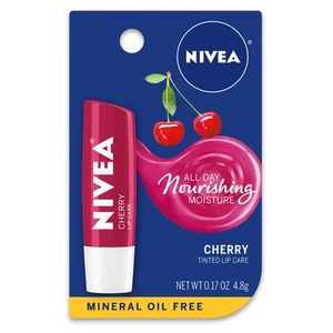 Bálsamo para el cuidado de los labios cereza Nivea mantiene los labios hidratados e hidratados todo el día 0,17 oz - Imagen 1 de 4