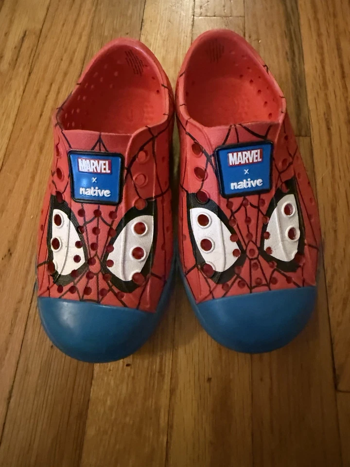 Nativos de Spider-Man Foto 1 de 4