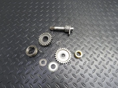 98-04 YAMAHA YZ 125 YZ125 EJE DE ARRANQUE Y ENGRANAJES SOLO PIEZAS O REPARACIÓN Foto 1 de 4