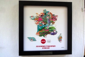 1 COCA COLA OLYMPIA PARALYMPICS PARIS 2024  PUZZLE PIN SET IM RAHMEN - Bild 1 von 5