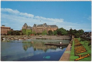 Inner Harbour And The Empress Hotel, Victoria, BC, Vintage Chrome Postcard - Bild 1 von 2