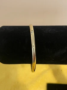 Gold tone ring bracelet - Picture 1 of 2