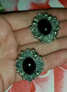 Vintage Sterling Silver Big Oval Black Onyx Earrings Studs Mexico 925 - Picture 1 of 3