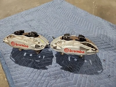 Pinzas de freno delanteras Brembo Chevrolet SS 2014-2017 sedán OEM #1119 I3 Foto 1 de 4