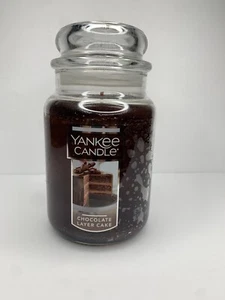 Yankee Candle Large Jar Candle 110-150 hrs 22 oz CHOCOLATE LAYER CAKE Food/Spice - Picture 1 of 8
