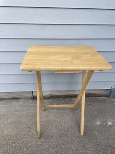 1 Mesa Bandeja de Aperitivos TV Portátil Plegable Madera con Natural (Usada) - Imagen 1 de 14