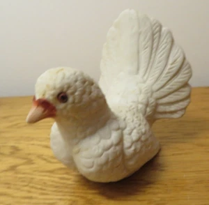 Vintage Ceramic Dove 4-1/2"x4" White Home Decor Item Bird Figurine Avian Display - Picture 1 of 6
