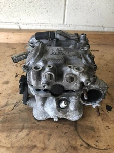 2004 04 HONDA VTX1300 VTX 1300C Front Cylinder Head Valves Cam Cover - Picture 1 of 5