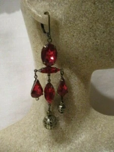 AVON BRASS DANGLING LEVERBACK EARRINGS W/FAUX RED GLASS STONES & GOLDTONE BALLS - Picture 1 of 7