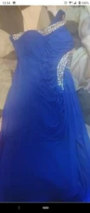 Dress - Picture 1 of 2