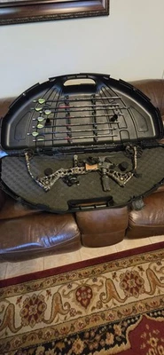 Matthews  SE 4 - Image 1 of 4