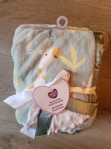 Parent's Choice Baby Blanket Green Reversible Giraffe Minky Dot Satin Edge NEW - Picture 1 of 5