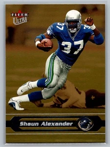 2002 Ultra #3 Shaun Alexander Gold Medallion - Picture 1 of 2