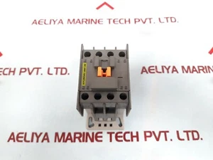 HYUNDAI UMX 22 Contactor Relay 220v  60hz - Picture 1 of 5