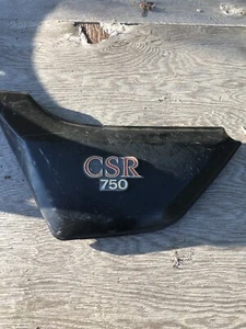 Kawasaki 1982 KZ750 KZ CSR 750 11/8 Left SIDE COVER 36001-1136 Cracked - Picture 1 of 10