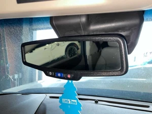 15-20 YUKON XL1500 Rear View Mirror telematics opt UE1 auto dimming opt DD8 - Picture 1 of 1