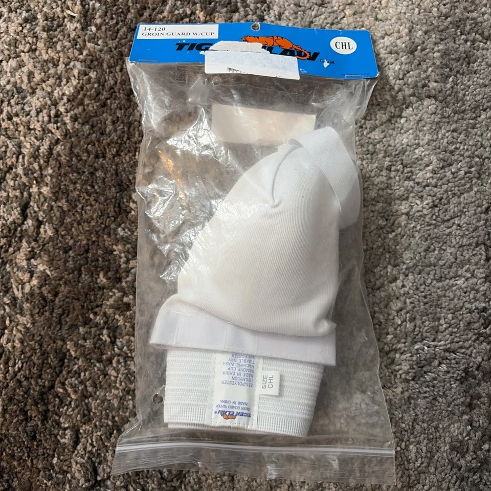Tiger Claw Boxing Cup Groin Guard Protector 14-120 Senior Large White