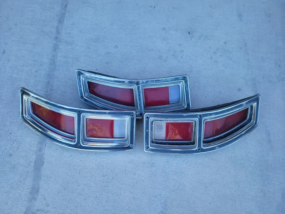 1972-1976 Ford Ranchero Torino OEM Taillight Buckets Assembly Lens OEM Station  - Image 1 of 4