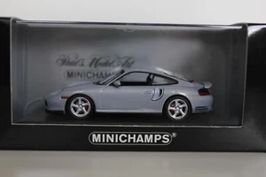 1/43 PORSCHE 911 TURBO (996) MODELLO 1999 BLU GELO COME NUOVO IMBALLO ORIGINALE MINICHAMPS - Foto 1 di 4
