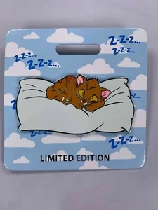 2019 Disney D23 Expo WDI MOG Oliver and Company Cat Nap Jumbo Pin LE 300 - Picture 1 of 3