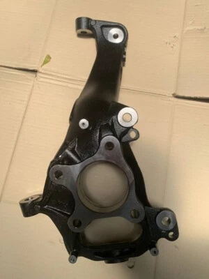 Ford Ranger Raptor Next-Gen 2022-24 KNUCKLE LH (Left) MB3Z 3K186-E, MB3Z3K186E - Image 1 of 3