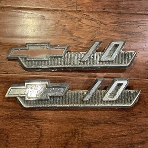 1962 Chevy C10 Truck Or Suburban 1/2 Ton Exterior Side Emblems #3796920 - Picture 1 of 3