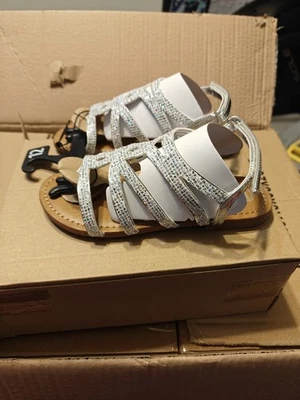 BC5- Nueva sandalia de diamantes de imitación para niñas pequeñas talla 12 de Wonder Nation Foto 1 de 4