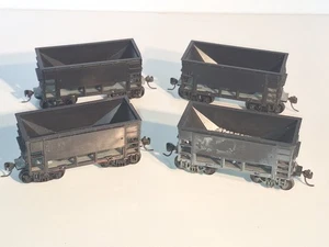 Roundhouse Hopper wagons x 4. Undecorated. Good condition. No Box. HO Scale - Picture 1 of 13