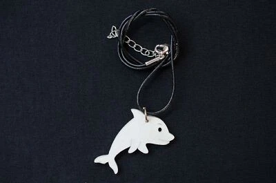 Collana Delfino Miniblings In Legno Animale Marino Pesce Mare Oceano Pelle - Immagine 1 di 4